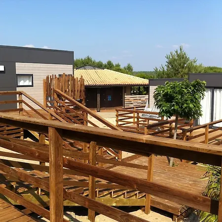 Le Village De